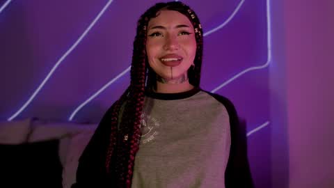 Eva online show from January 7, 2:51 pm