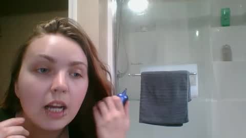 evanschris2048 online show from March 11, 11:48 pm