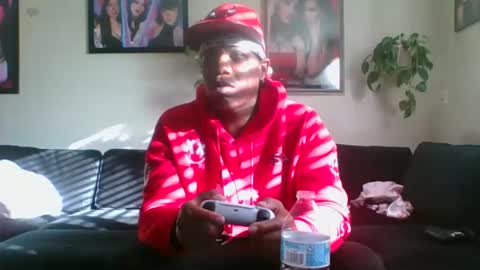 evanschris2048 online show from November 21, 9:35 pm