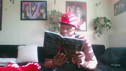 evanschris2048 online show from November 25, 7:47 pm