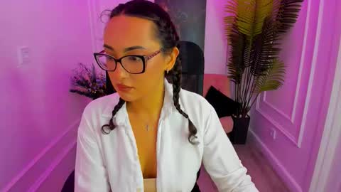 evasarazardje online show from September 15, 4:23 am