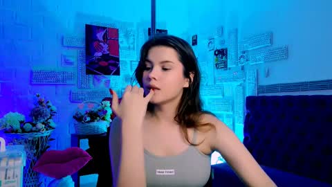 Snapshot of evathopson chatting on February 15, 3:50 pm Eva next stream - - 1600 UTC2000 online show from February 15, 3:50 pm