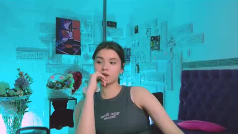 Snapshot of evathopson chatting on March 1, 3:38 pm Eva next stream - - 1600 UTC2000 online show from March 1, 3:38 pm