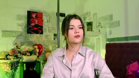 Snapshot of evathopson chatting on March 8, 2:30 pm Eva next stream - - 1600 UTC2000 online show from March 8, 2:30 pm