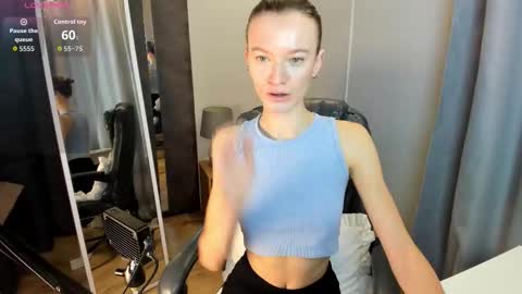 Eva online show from November 13, 1:15 am