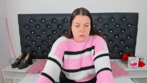 Snapshot of evawetdream chatting on January 9, 9:37 am Eva online show from January 9, 9:37 am