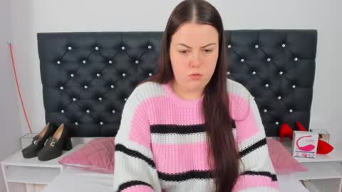 Snapshot of evawetdream chatting on January 13, 5:12 am Eva online show from January 13, 5:12 am