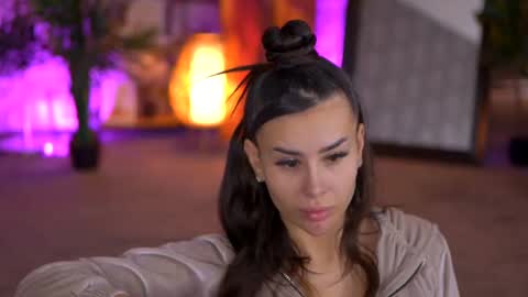 Eva online show from February 14, 6:02 am