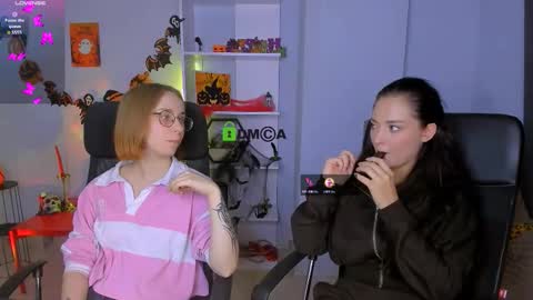 evelina online show from October 30, 1:34 pm