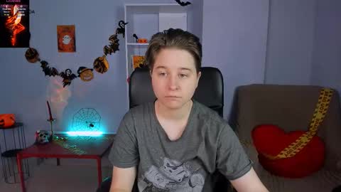 evelina online show from November 1, 6:37 am