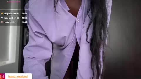 E V E L Y N  online show from March 5, 3:07 pm