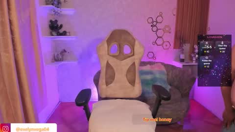 Bigboobs Evelyn Vega online show from November 4, 3:16 am