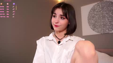 Anita online show from November 13, 4:33 am