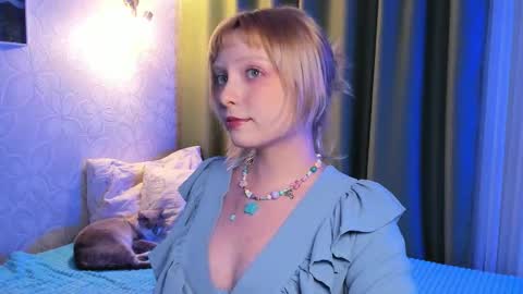 Forget me not eve on CB online show from November 15, 9:28 am