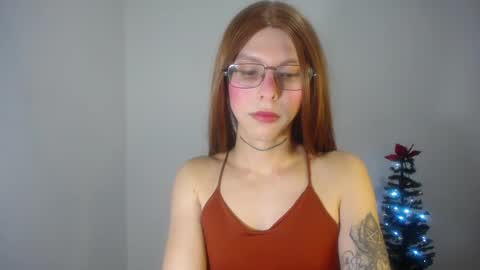 Snapshot of evi_kitty chatting on January 4, 4:44 am Evi online show from January 4, 4:44 am