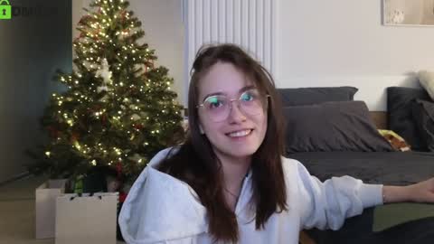 Snapshot of evi_woow chatting on January 16, 8:46 pm evi_woow online show from January 16, 8:46 pm