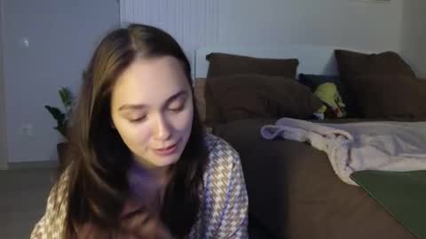 Snapshot of evi_woow chatting on September 20, 12:55 am evi_woow online show from September 20, 12:55 am