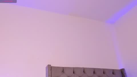 Ivi Alejandra  online show from December 12, 4:32 pm