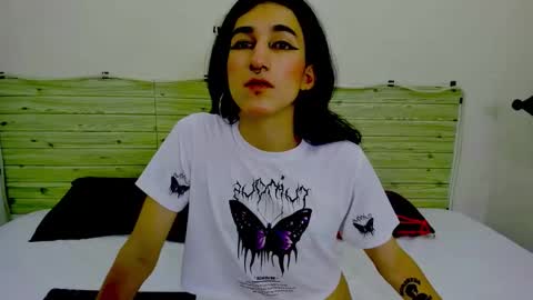 Marley independent model online show from December 1, 7:41 pm