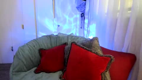 Snapshot of evparrish chatting on September 24, 1:20 am EV Parrish online show from September 24, 1:20 am