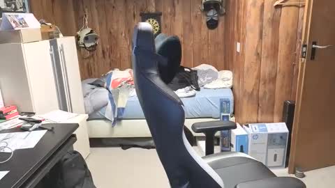 Snapshot of exibe1219 chatting on November 13, 2:38 pm exibe1219 online show from November 13, 2:38 pm