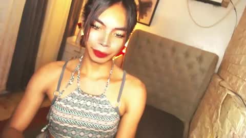 Snapshot of exotic_blacklixexx69 chatting on December 5, 5:17 pm Lixe online show from December 5, 5:17 pm