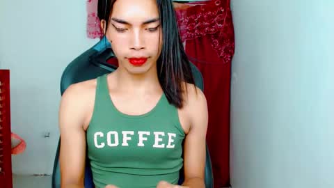 Snapshot of exotic_blacklixexx69 chatting on February 13, 9:30 am Lixe online show from February 13, 9:30 am