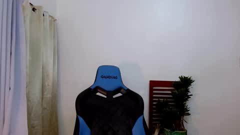 Snapshot of exotic_blacklixexx69 chatting on March 2, 10:56 am Lixe online show from March 2, 10:56 am