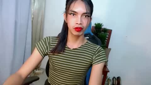 Snapshot of exotic_blacklixexx69 chatting on March 10, 10:48 am Lixe online show from March 10, 10:48 am