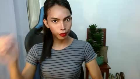 Snapshot of exotic_blacklixexx69 chatting on March 11, 7:04 am Lixe online show from March 11, 7:04 am