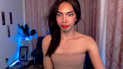 Snapshot of exotic_blacklixexx69 chatting on September 27, 12:43 pm Lixe online show from September 27, 12:43 pm