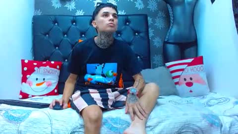 exotichot_couple online show from December 26, 3:59 am