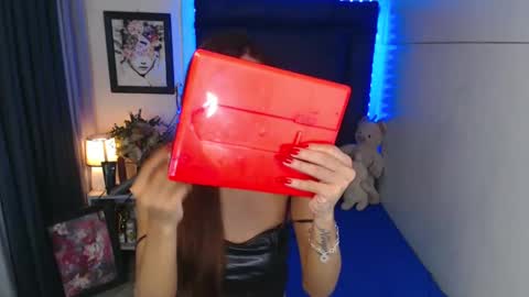 KaT online show from December 24, 10:11 am