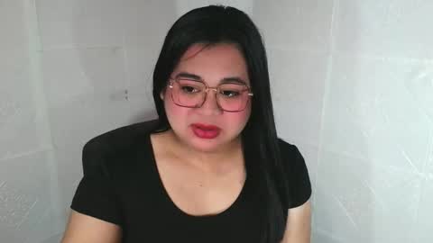 SHANTAL MARIE online show from November 26, 2:40 pm