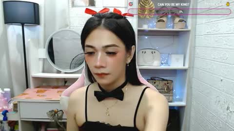 exotictssavie online show from September 22, 3:08 am