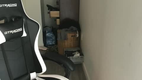 Miss Kitty online show from September 17, 6:20 pm