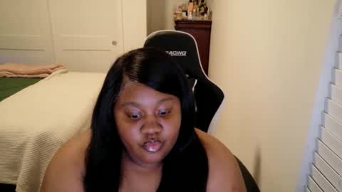 Miss Kitty online show from November 17, 7:58 am