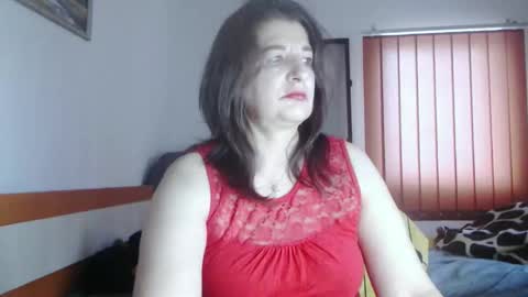 ExtasyMature online show from November 17, 5:57 am