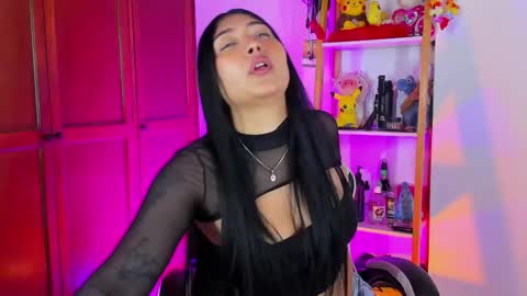 Emily online show from October 13, 8:42 pm