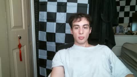 Ezra Naamah online show from January 19, 6:43 pm