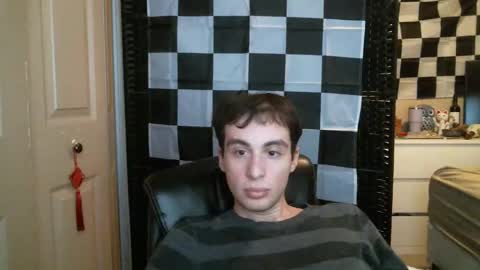 Ezra Naamah online show from January 21, 9:04 pm