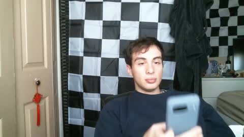 Ezra Naamah online show from January 26, 4:30 pm