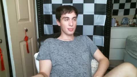 Ezra Naamah online show from February 6, 6:02 pm