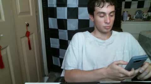 Ezra Naamah online show from February 10, 9:47 pm