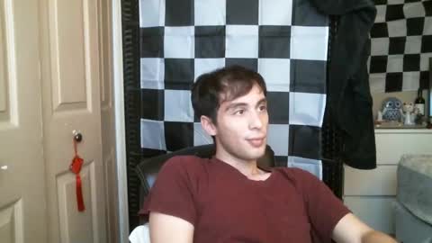 Ezra Naamah online show from February 17, 6:37 pm