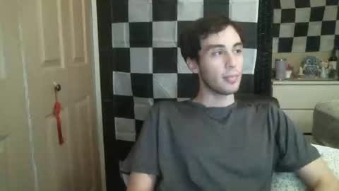 Ezra Naamah online show from February 25, 1:30 am