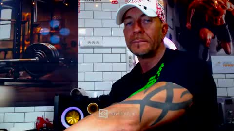 fabxxxl online show from December 19, 8:23 am