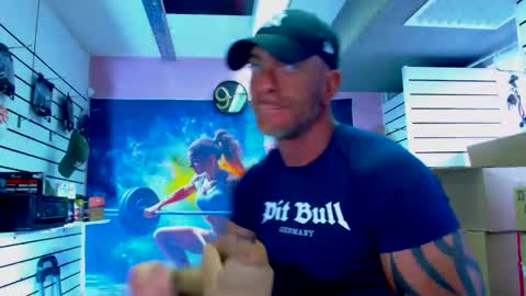 fabxxxl online show from October 10, 11:53 am