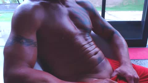 fabxxxl online show from October 13, 9:09 am