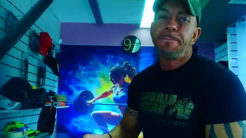 fabxxxl online show from November 13, 9:08 am